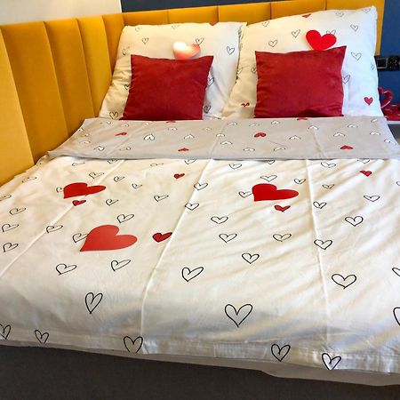 Golden Luxury Suite Nowy Dwor Mazowiecki Bagian luar foto