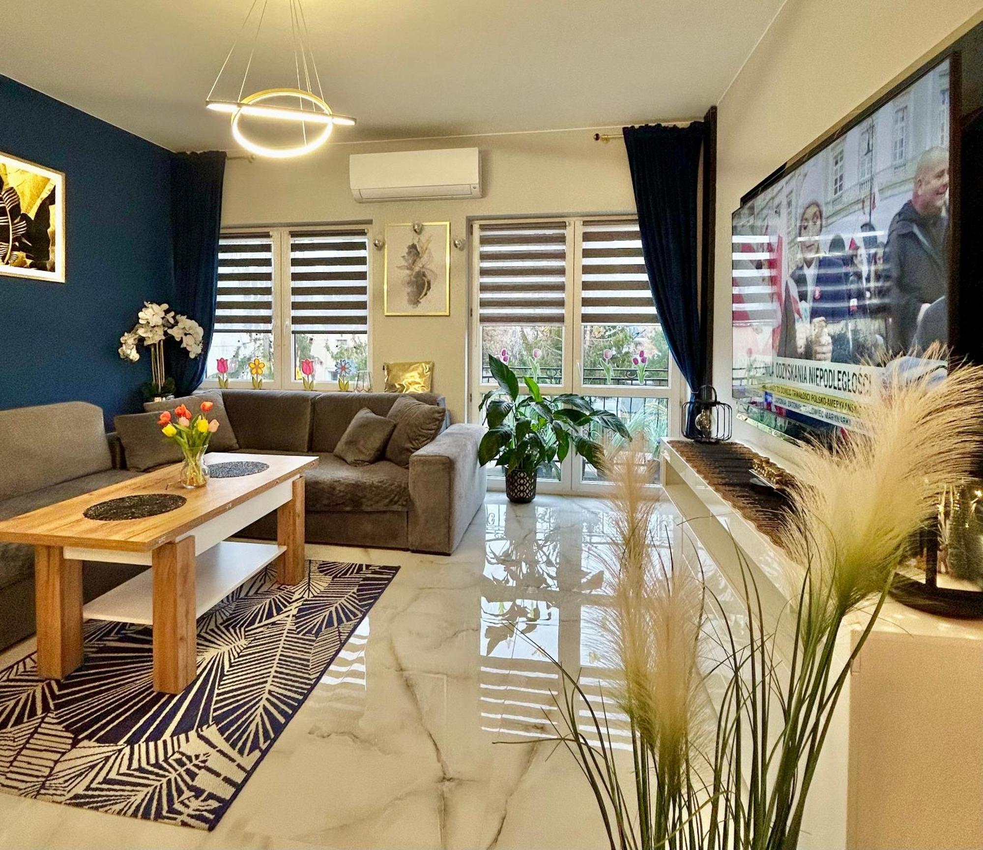 Golden Luxury Suite Nowy Dwor Mazowiecki Bagian luar foto